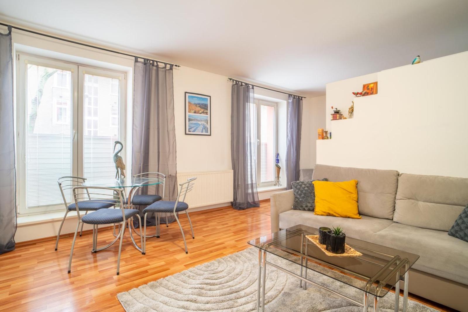 A Cozy Apartment In Bratislava Downtown Esterno foto