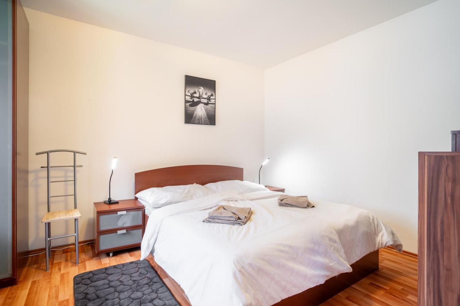 A Cozy Apartment In Bratislava Downtown Esterno foto
